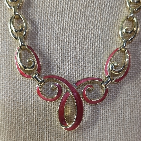 Vintage Gold-tone and Red Enamel Scrolled Ribbon Necklace - Picture 3 of 5